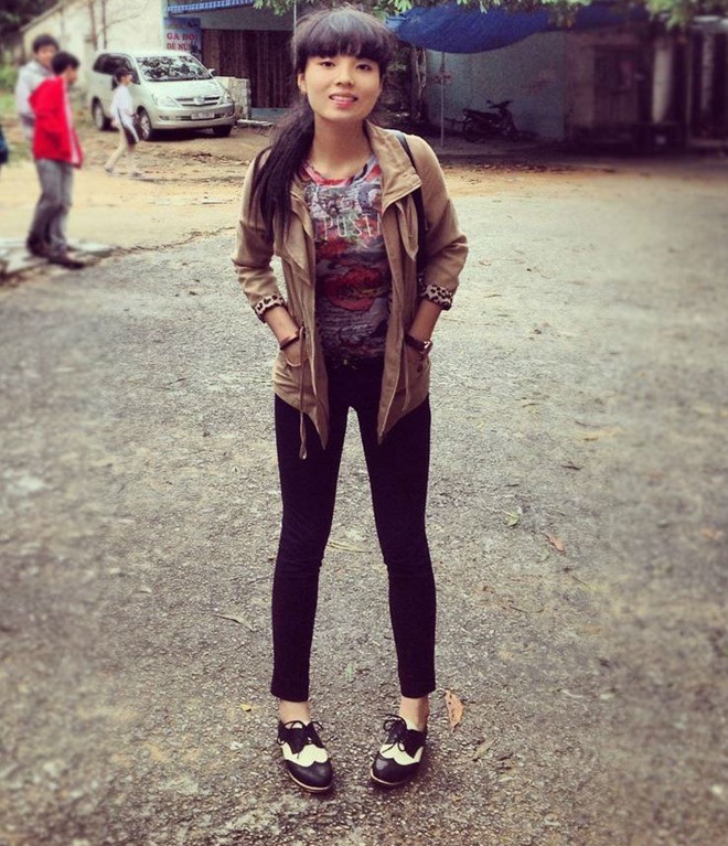 Phì cười với váy áo "ngố tàu" của 5 mỹ nữ hot nhất Vbiz - 6