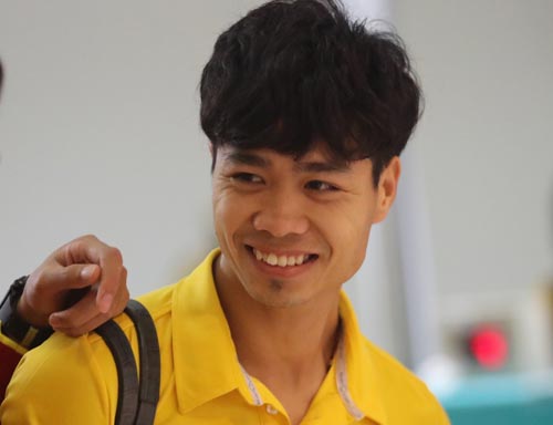 Tin nhanh AFF Cup 4/12: ĐTVN về nước sẵn sáng tái đấu Indonesia - 3