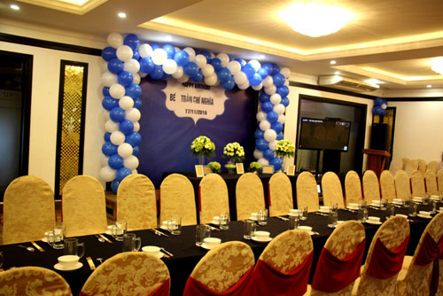 Thích thú trước bể hải sản “khủng” giữa nhà hàng Sepia - 9