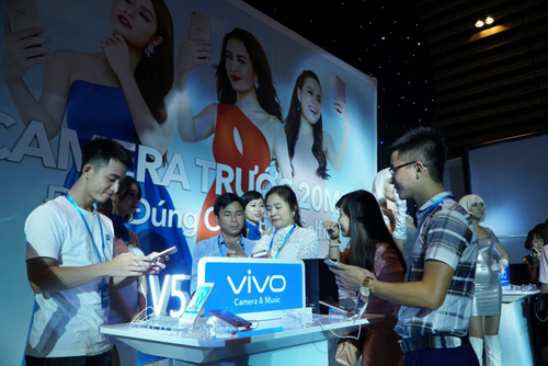 Vivo V5 - smartphone sở hữu camera trước 20mp chính thức ra mắt tại VN - 7