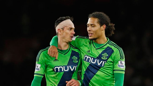 MU: Ibra thoát án phạt, Mourinho tính “hút máu” Southampton - 2