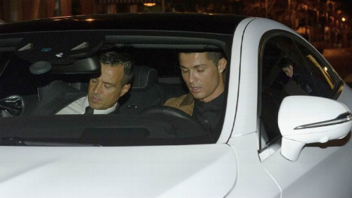 NÓNG: Ronaldo chuẩn bị hầu tòa vì nghi án trốn thuế - 1