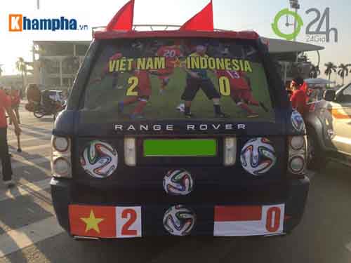 "Thắp lửa" từ Mỹ Đình: Fan Việt ủng hộ đội nhà đến cùng - 3