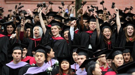 Người Việt ở Harvard: Phủ nhận “Harvard, bốn rưỡi sáng“ - 1
