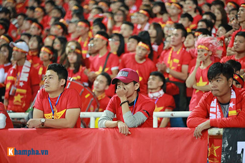 Việt Nam - Indonesia: Fan hừng hực trước trận, hụt hẫng sau trận - 14