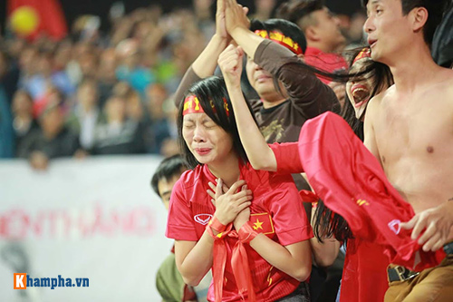 Việt Nam - Indonesia: Fan hừng hực trước trận, hụt hẫng sau trận - 5