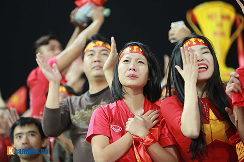 Việt Nam - Indonesia: Fan hừng hực trước trận, hụt hẫng sau trận - 6