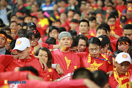 Việt Nam - Indonesia: Fan hừng hực trước trận, hụt hẫng sau trận - 11