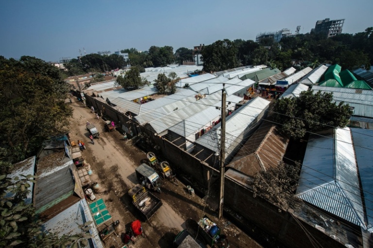 Bên trong nhà thổ lâu đời nhất ở Bangladesh - 4