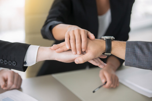 Startup tuyển người: Khó vì yêu cầu cao - 1