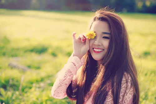 Cô nàng “hai lưng” hé lộ bí kíp tăng cân nhanh - 1