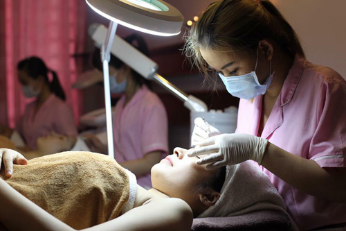 Sạch mụn chỉ với 299.000đ tại Thương Spa! - 3