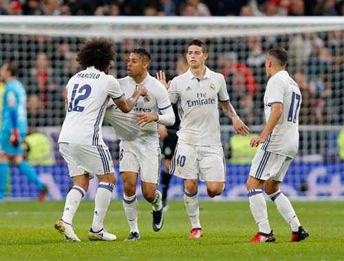 Real Madrid - Deportivo: Nghẹt thở tới tận bù giờ - 1
