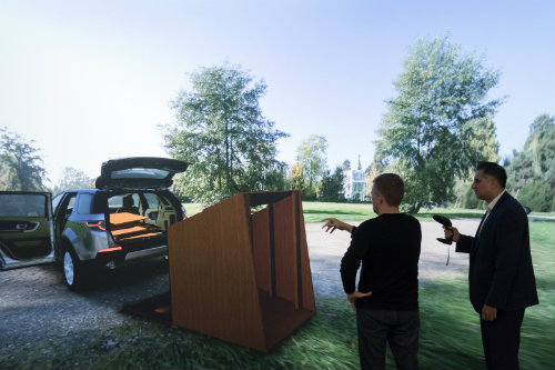 Land Rover thiết kế phòng di động cho Discovery Sport - 4