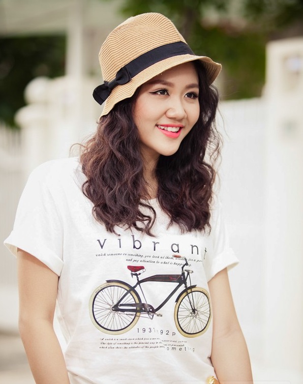 Hoang mang trước phong độ "phập phù" của Văn Mai Hương - 5