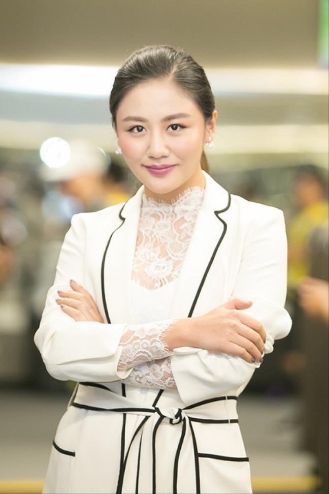 Hoang mang trước phong độ "phập phù" của Văn Mai Hương - 6