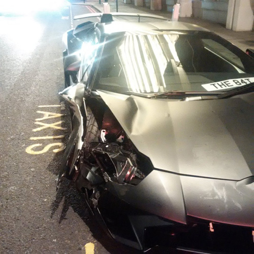 Sinh viên phá nát hàng hiếm Lamborghini Aventador SV - 9