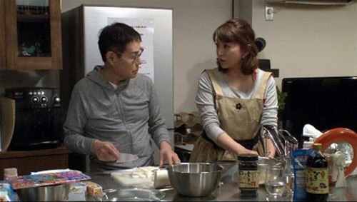 6 chuyện tình "trâu già thích gặm cỏ non" dậy sóng dư luận - 5