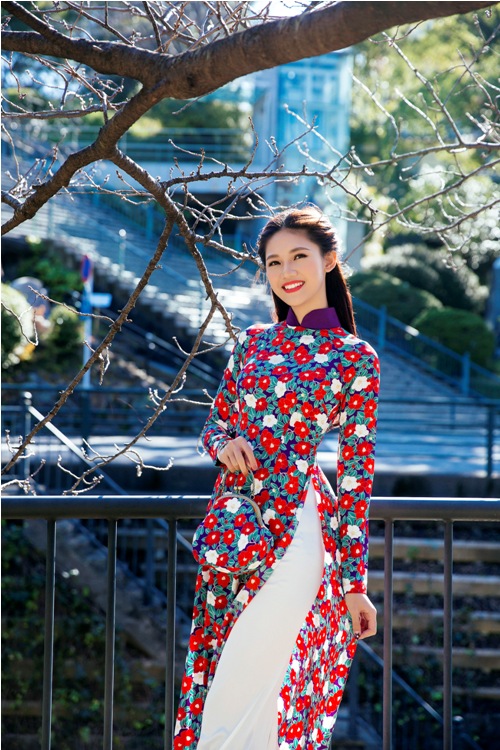 Kỳ Duyên, Phạm Hương táo bạo nhất tuần với mốt thấu da - 12