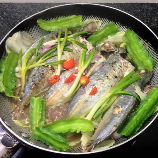 Cá nục hấp kiểu vầy bao ngon - 2