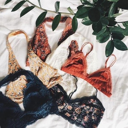 Các quý cô Los Angeles nói “không” với 9 món này khi đi làm - 5