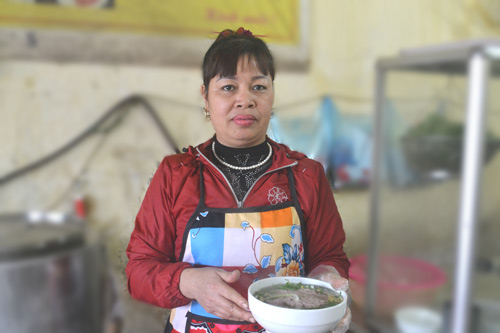 Ghé thăm quán phở gia truyền lâu năm tại Vĩnh Phúc - 2