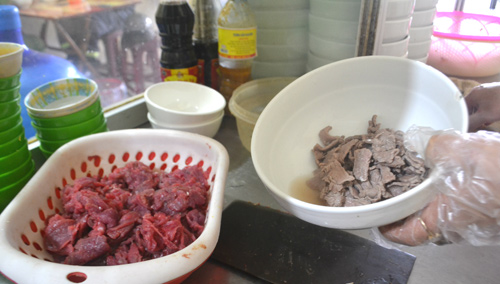 Ghé thăm quán phở gia truyền lâu năm tại Vĩnh Phúc - 4