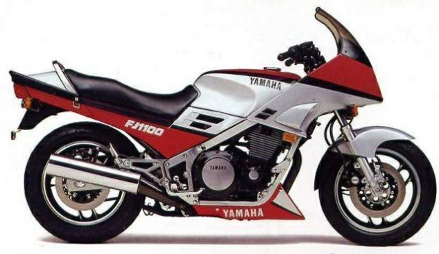 Top 10 mẫu xe thể thao nổi tiếng của Yamaha - 9
