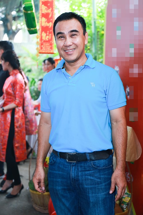 Nhà Lý Hải gây chú ý chốn đông người - 3