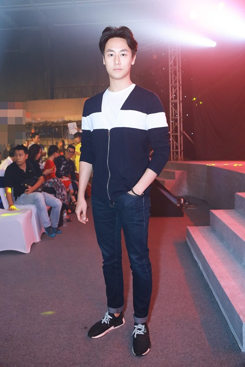 Nhà Lý Hải gây chú ý chốn đông người - 9