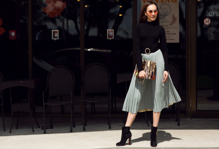 Á hậu Kim Duyên diện phong phanh giữa đông giá lạnh - 5