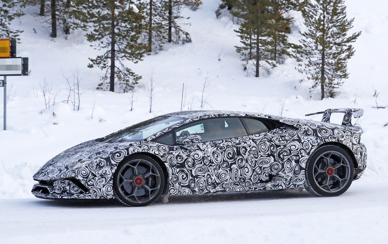 Lamborghini Huracan LP640-4 Superleggera lộ ảnh thử nghiệm - 2
