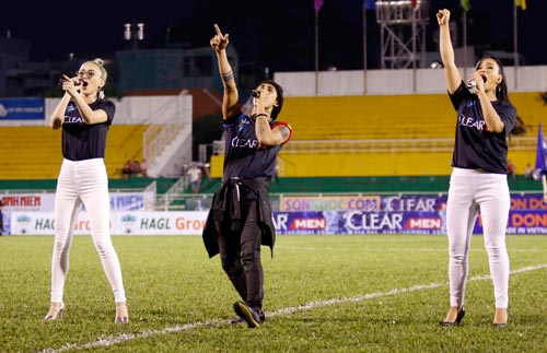 Kịch tính mở màn cuộc đua U21 Clear Men Cup “đập tan giới hạn” - 2