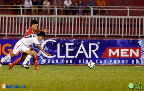 Tranh ngôi vô địch U21 Clear Men Cup: Tung hết sức quyết đấu - 4