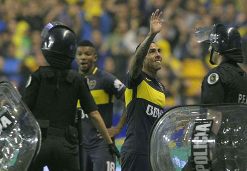 Tin HOT bóng đá tối 20/12: Ramos "dằn mặt" James - 1