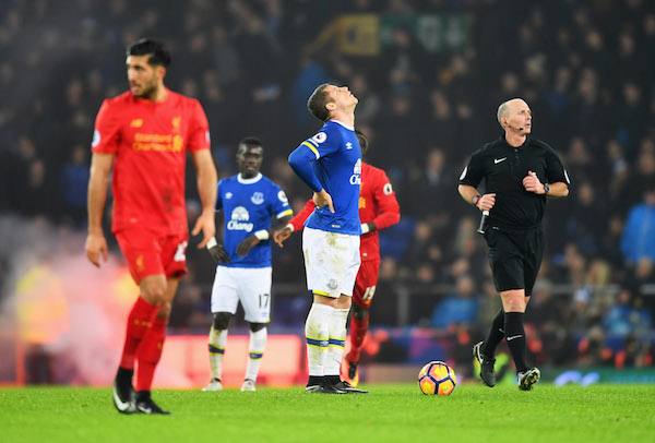 Thắng derby, Klopp vẫn không hài lòng với fan Liverpool - 4