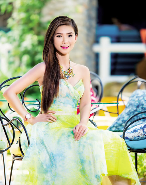 Nữ ca sĩ nhạc nhẹ: Tài năng một chín, một mười - 2