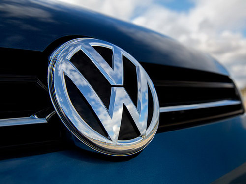 Volkswagen nộp phạt bổ sung 200 triệu USD vì bê bối - 1