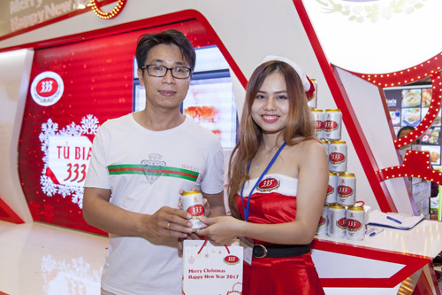 Giới trẻ đổ xô đến chụp ảnh tại con đường mùa đông độc đáo - 5