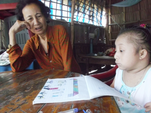&#34;Người nhỏ nhất hành tinh&#34; ở Vĩnh Long giờ ra sao? - 3