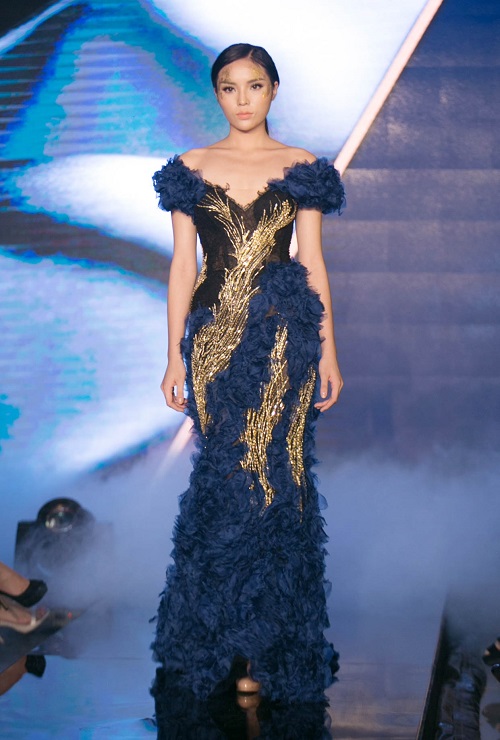 Hoa hậu Việt đua nhau &#34;khuấy đảo&#34; sàn catwalk năm 2016 - 7