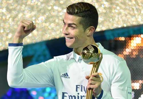 QBV Ronaldo: Vua mạng xã hội 2016, hút 34 triệu like - 1