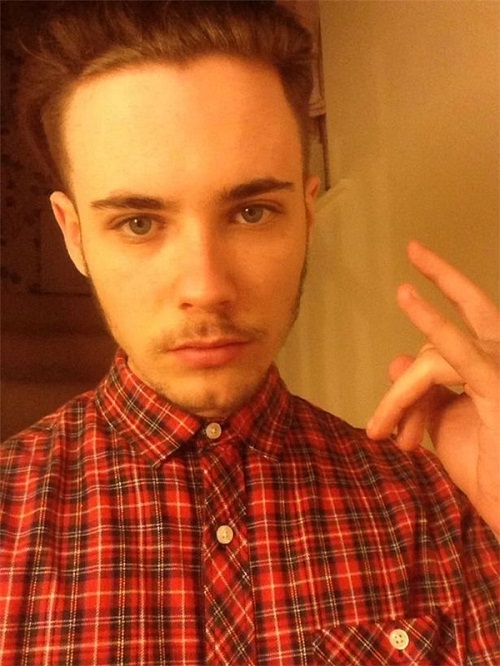 Anh: Chàng trai trẻ tự sát sau khi bạn gái chia tay - 2