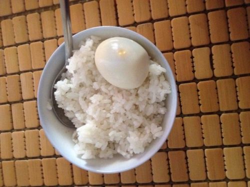 Nuốt nước mắt với những bữa cơm ở cữ tại nhà chồng - 3