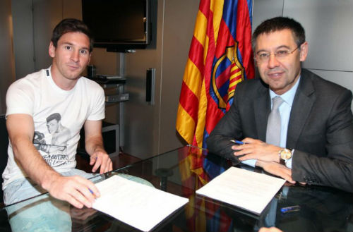 Barca - Messi: Tình yêu &#34;trị giá&#34; 825.000 bảng/tuần - 1