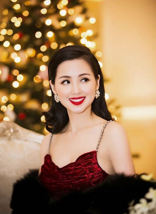 Hot girl Midu, Chi Pu đón Giáng sinh thế nào? - 6