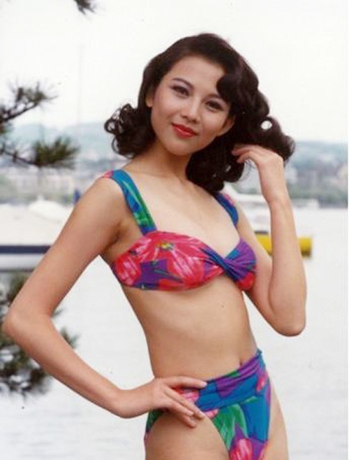 Mỹ nhân &#34;Bao Thanh Thiên&#34; trẻ đẹp quên tuổi dù đã 43 - 1