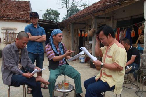 Chuyện dở khóc dở cười hậu trường hài Tết - 2