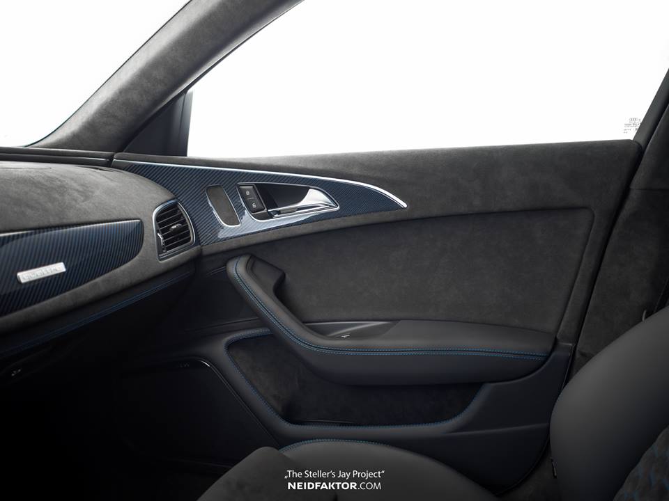 Audi RS6 Performance độ nội thất sợi carbon siêu sang - 8