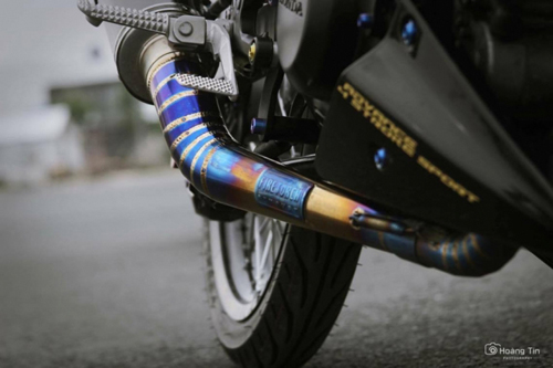 Cận cảnh Honda Sonic lắp thêm hàng loạt đồ chơi đắt tiền - 10